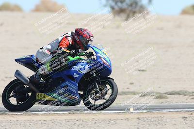 media/Oct-05-2025-CVMA (Sun) [[beeef4f201]]/Race 11-500-400(4)-350 Supersport/